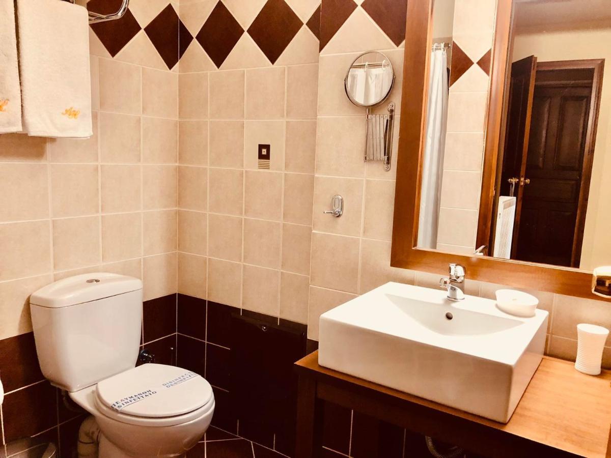 Alpen House Hotel & Suites アラコバ エクステリア 写真