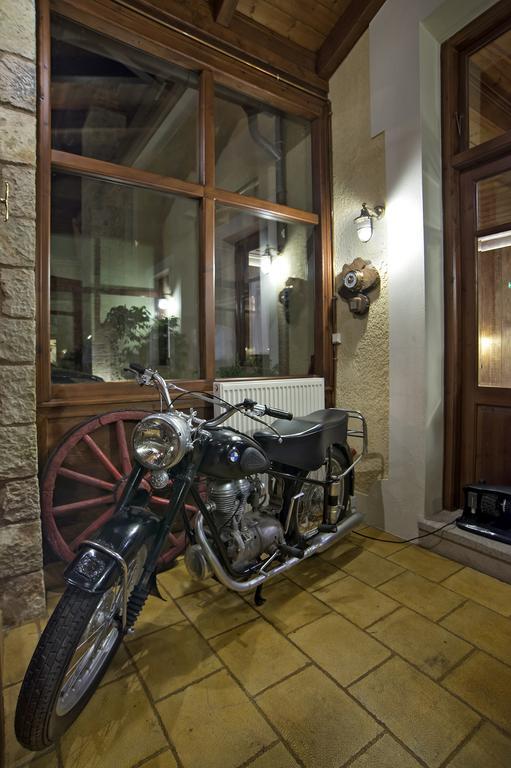 Alpen House Hotel & Suites アラコバ エクステリア 写真